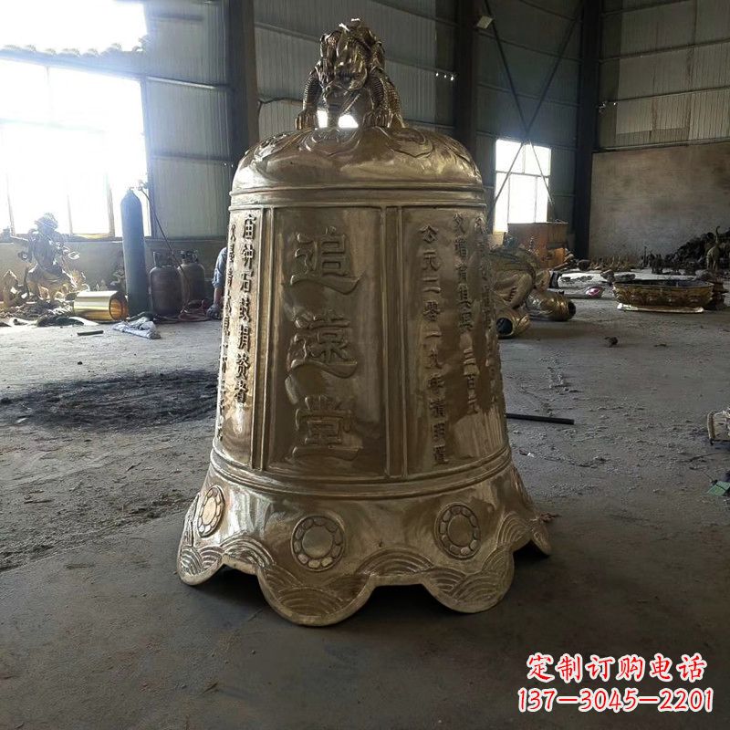 苏州宗祠铜钟雕塑